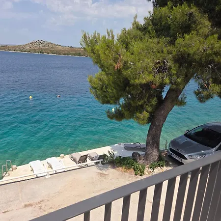 Apartmán Borovac Sparadici